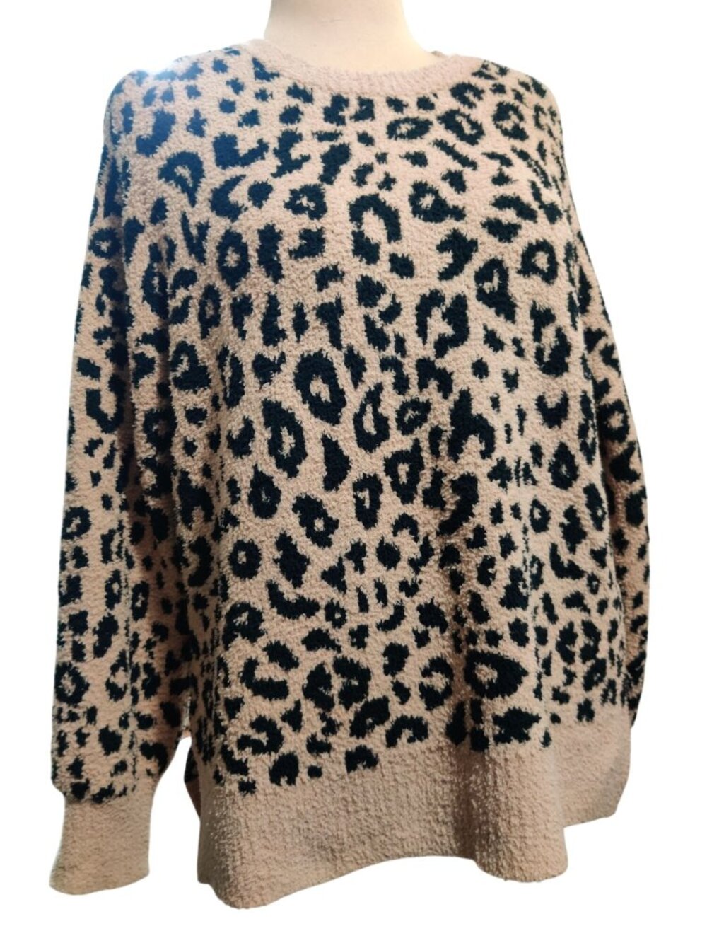 Joyspun Sweater Plus Size XL 16 18  Leopard Print Cozy Pullover Mob Wife Soft - Picture 3 of 12